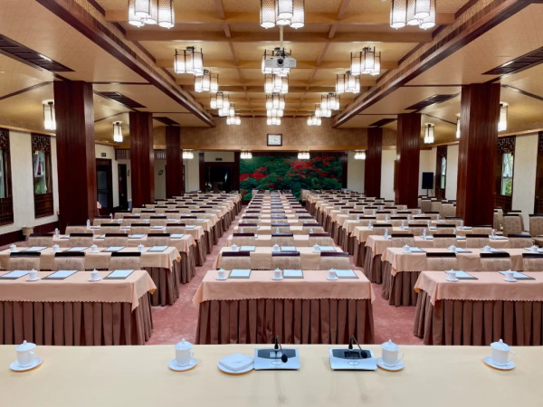 ��᳡���ҵúã����Žкã������Ϸɣ���һ��ɽˮ�����Ὺ��ո��ƪ��